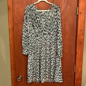 H&M mint green animal leopard print fit and flare dress size L